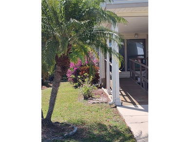 Offering custom-built 1-owner home w/private yard on a perimeter - photo 10