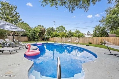 Turnkey Gulfport Pool Home - 4BR/3BA with Sunroom & Game Room - photo 16
