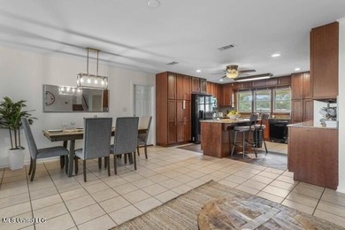 Turnkey Gulfport Pool Home - 4BR/3BA with Sunroom & Game Room - photo 19