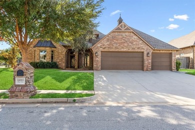 Rivendell Lake Home For Sale in Oklahoma City Oklahoma
