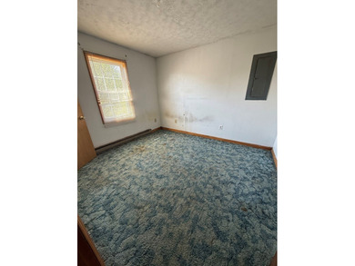 Cute Cottage on 4.59 ac with tons of potential for the buyer - photo 24