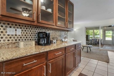 Turnkey Gulfport Pool Home - 4BR/3BA with Sunroom & Game Room - photo 25