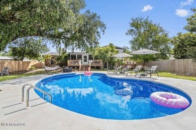 Turnkey Gulfport Pool Home - 4BR/3BA with Sunroom & Game Room - photo 52