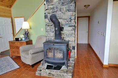 Discover a one-of-a-kind Champlain Islands retreat where privacy - photo 14
