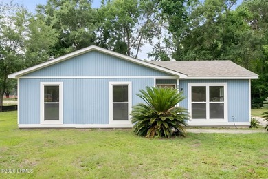 Fully renovated and move-in ready! This beautifully updated - photo 6