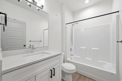 Come enjoy this like-new twin home. Located conveniently near - photo 19