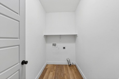 Come enjoy this like-new twin home. Located conveniently near - photo 21