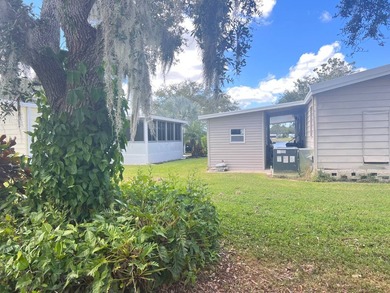Welcome to this beautiful, move-in-ready home in the luxury 55+ - photo 7