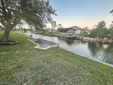 RARE GULF WATERFRONT TRIPLE-LOT ESTATE... Priced to Sell! - photo 46