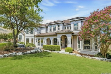 Welcome to a world of quiet elegance and million-dollar views in - photo 2