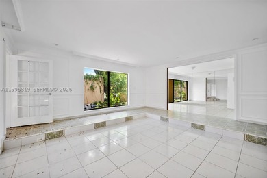Exceptional opportunity to transform a property on a generous - photo 8