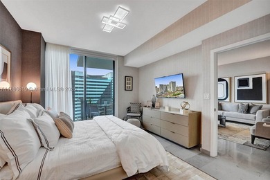 PRICED TO SELL! FABULOUS TURNKEY FURNISHED CONDO. Live, work - photo 10