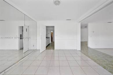 Exceptional opportunity to transform a property on a generous - photo 10