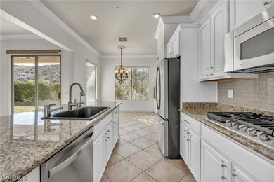 Discover your dream home in the prestigious, guard-gated Anthem - photo 6