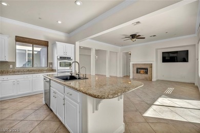 Discover your dream home in the prestigious, guard-gated Anthem - photo 7