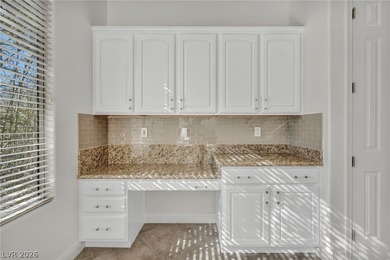 Discover your dream home in the prestigious, guard-gated Anthem - photo 10