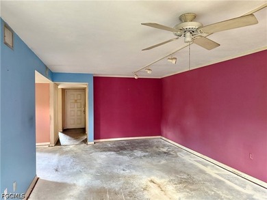 Great Opportunity! First-floor condo with two bedrooms and two - photo 12