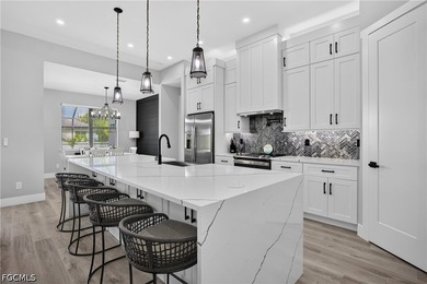 MODERN LUXURY, RESORT-STYLE OUTDOOR LIVING, AND EXCEPTIONAL - photo 12