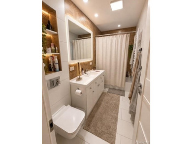 Welcome to this beautifully maintained home! Offering over 2,200 - photo 12