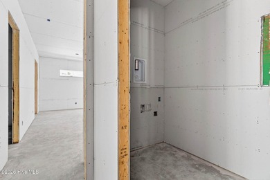 Rare & Exceptional under Construction Custom Beauty on 3 1/2 - photo 28