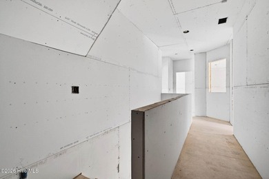 Rare & Exceptional under Construction Custom Beauty on 3 1/2 - photo 31