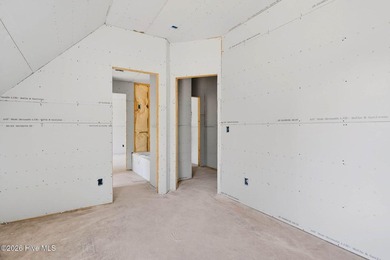 Rare & Exceptional under Construction Custom Beauty on 3 1/2 - photo 38
