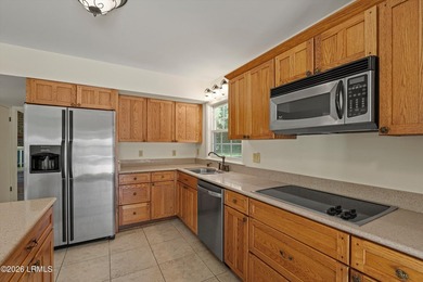 Nestled on nearly an acre in the established Pinewood community - photo 10