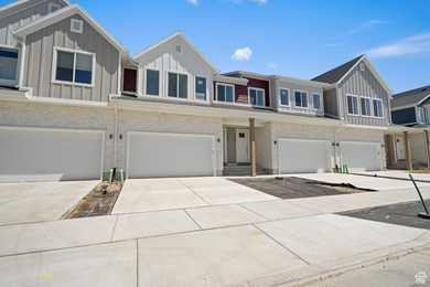 Great Salt Lake Townhome/Townhouse For Sale in Syracuse Utah