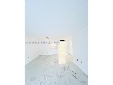 Well-maintained condo located in North Miami, ideal for buyers - photo 6