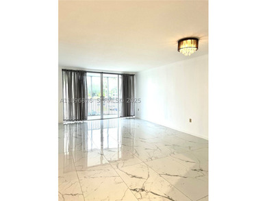 Well-maintained condo located in North Miami, ideal for buyers - photo 7