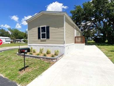 Experience the ease of living at Tall Pines, a 55+ Age Qualified - photo 1
