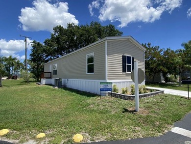 Experience the ease of living at Tall Pines, a 55+ Age Qualified - photo 3