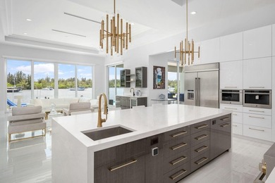 Contemporary luxury riverfront living in Vero Beach! Custom 2022 - photo 13