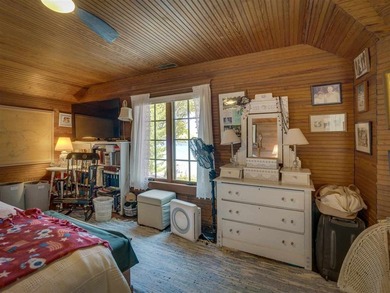 Situated along the north shore of Little Traverse Bay on Lake - photo 31