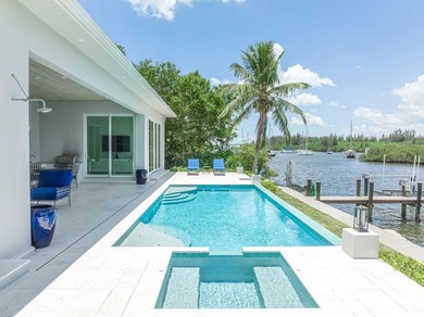 Contemporary luxury riverfront living in Vero Beach! Custom 2022 - photo 38