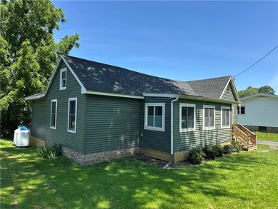 Welcome to 35 Bolton Avenue-a completely renovated, move-in - photo 3