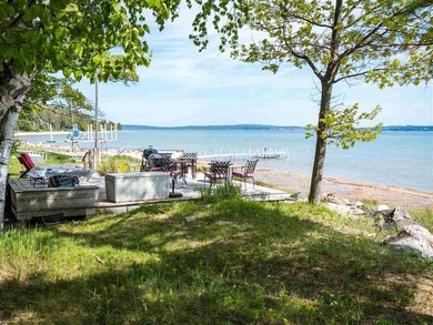 Situated along the north shore of Little Traverse Bay on Lake - photo 50
