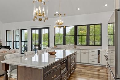 Beautiful Lake Sara Custom Home! - photo 8