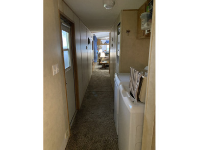 14x66 Manufactured Home
1996 Skyline-Spring Elite - photo 15