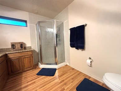 1075 Lake Drive, Kemp, TX 75143 Escape to the lake life in this - photo 15