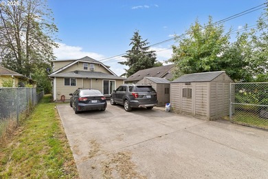 Welcome home to this charming 4 bedroom, 1 bathroom home - photo 23