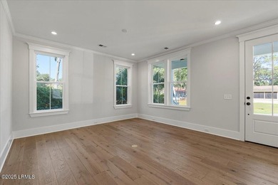 Brand new construction in the heart of Pigeon Point! This - photo 3