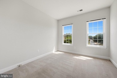 Welcome to 43757 Bent Creek Terrace, an exceptional all-brick - photo 33
