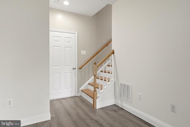 Welcome to 43757 Bent Creek Terrace, an exceptional all-brick - photo 46