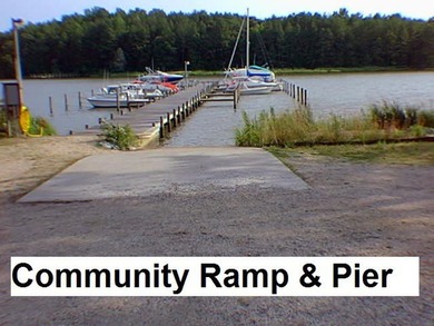 Nice wooded lot with limited view of Flyway Lake. Numerous - photo 8