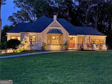 Welcome to this beautifully remodeled and extraordinarily unique - photo 2
