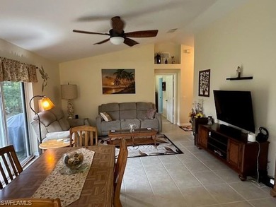 Move-in ready and meticulously maintained 3-bedroom, 2-bath home - photo 12