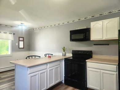 Your Own Piece of the Creek Charming Cape with Waterfront Living - photo 14