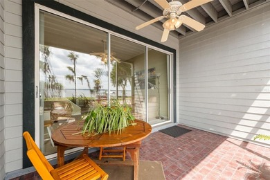 Unbelievable Value! Lake Santa Fe lakefront living with 30 X 30 - photo 21