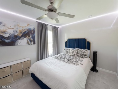 This beautiful home has 4 bedrooms, 3 bathrooms and a 2 car - photo 24